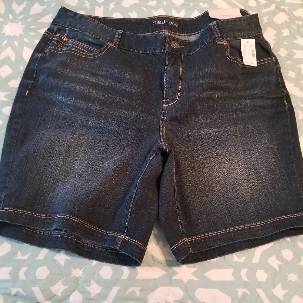 Maurices shorts size 20